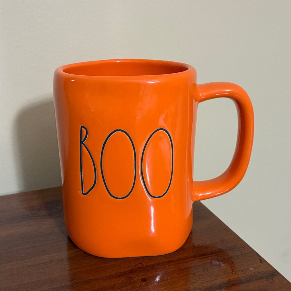 Rae Dunn BOO Mug (NWOT)
